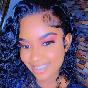 Meet your Posher, Coralie